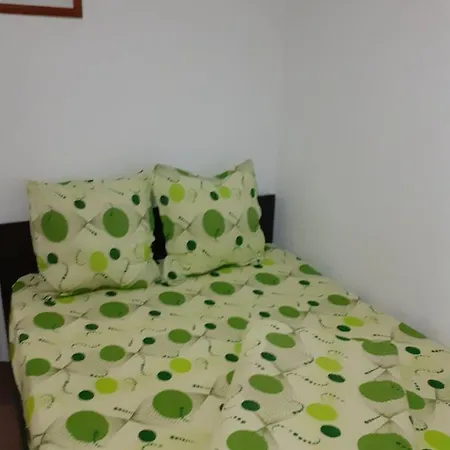 Konukevi Casa Mariilor Două Mai